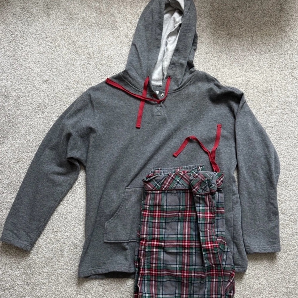 Pajamagram set Women’s Medium